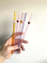 Load image into Gallery viewer, Art Glass Straws - Jelly Heart Straws