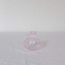 Load image into Gallery viewer, Sapphire Pink Bud Vase