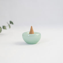 Load image into Gallery viewer, Incense Dish - Green
